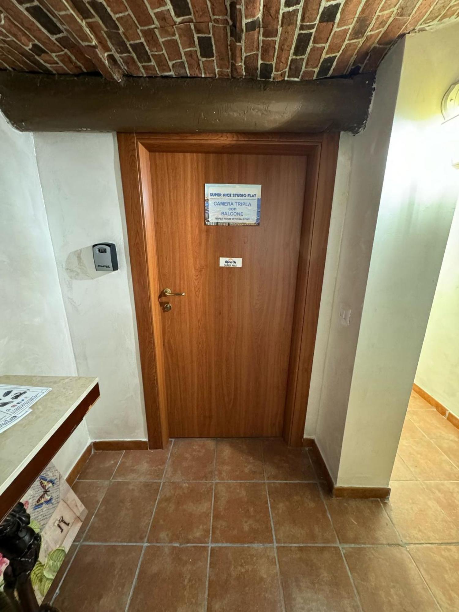 Super Nice Studio Flat ナポリ エクステリア 写真